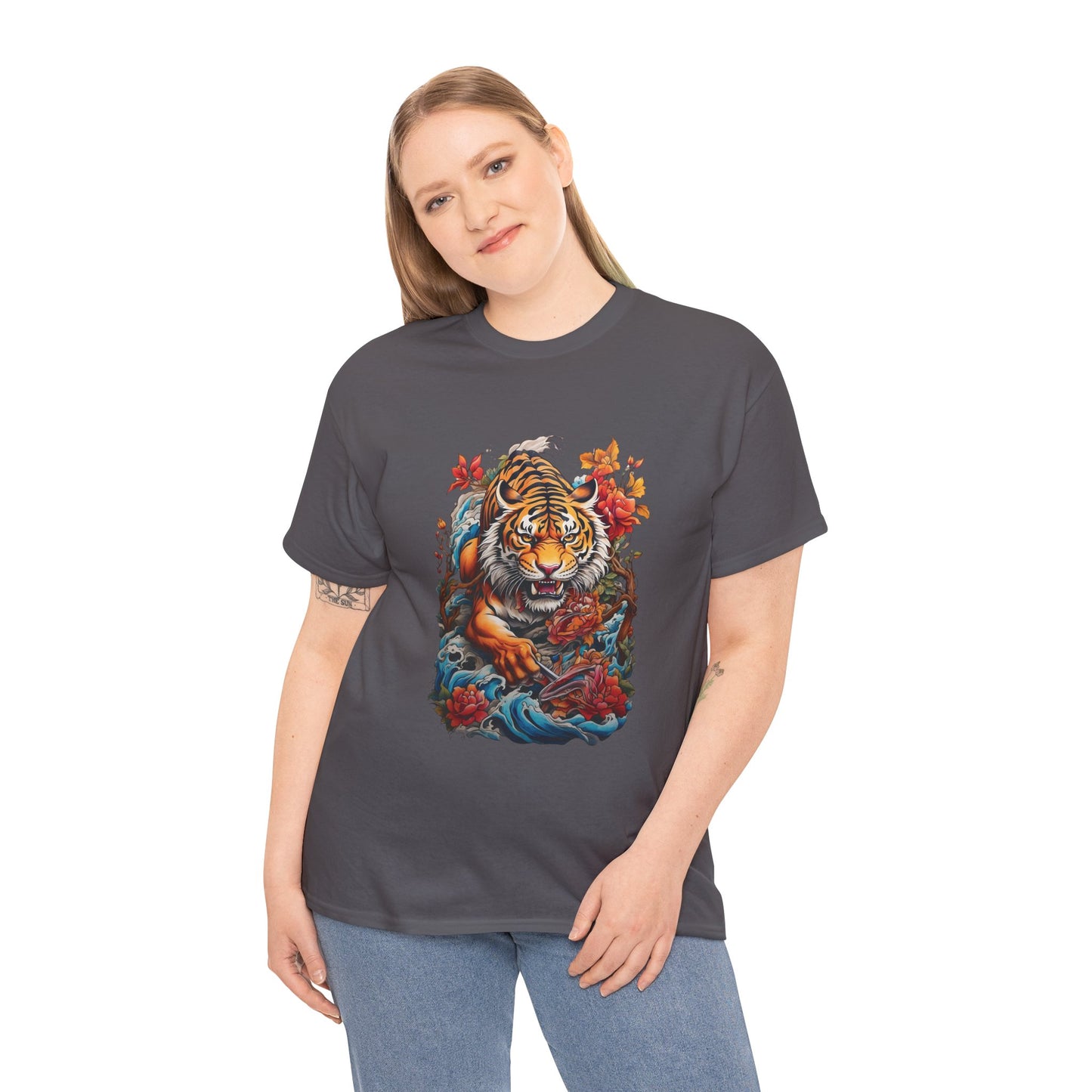 EYE OF THE TIGER Unisex Heavy Cotton Tee