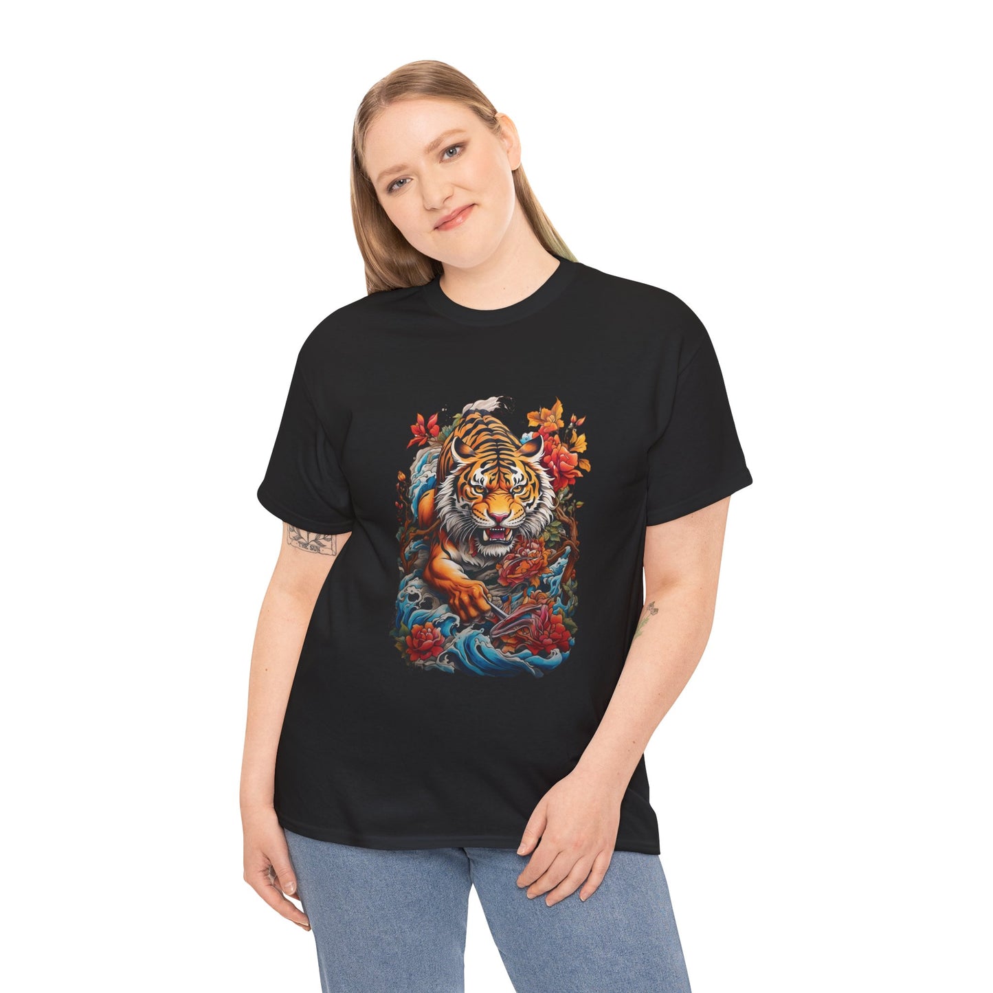 EYE OF THE TIGER Unisex Heavy Cotton Tee