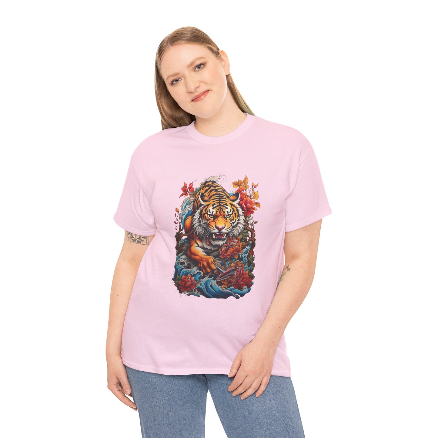 EYE OF THE TIGER Unisex Heavy Cotton Tee