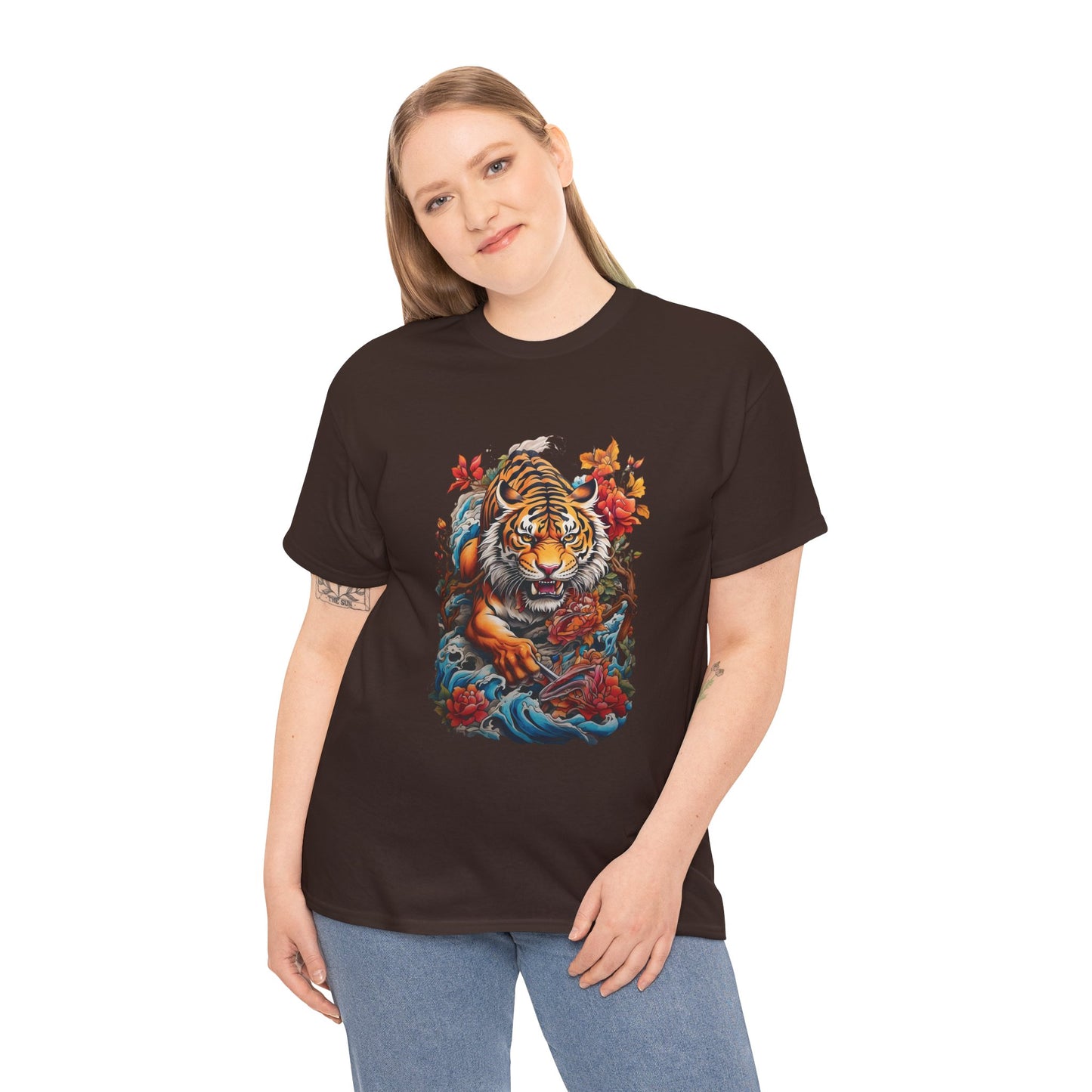 EYE OF THE TIGER Unisex Heavy Cotton Tee